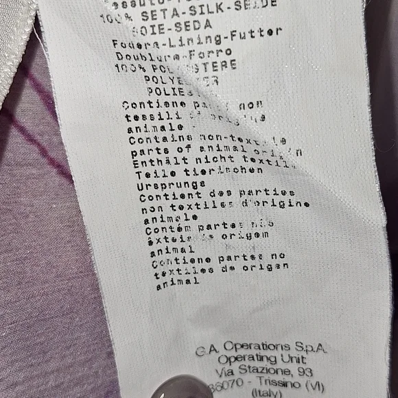 Armani sleeveless top - Picture 2 of 4